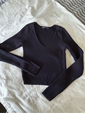 Brandy Melville Ribbed V-Neck Sweater